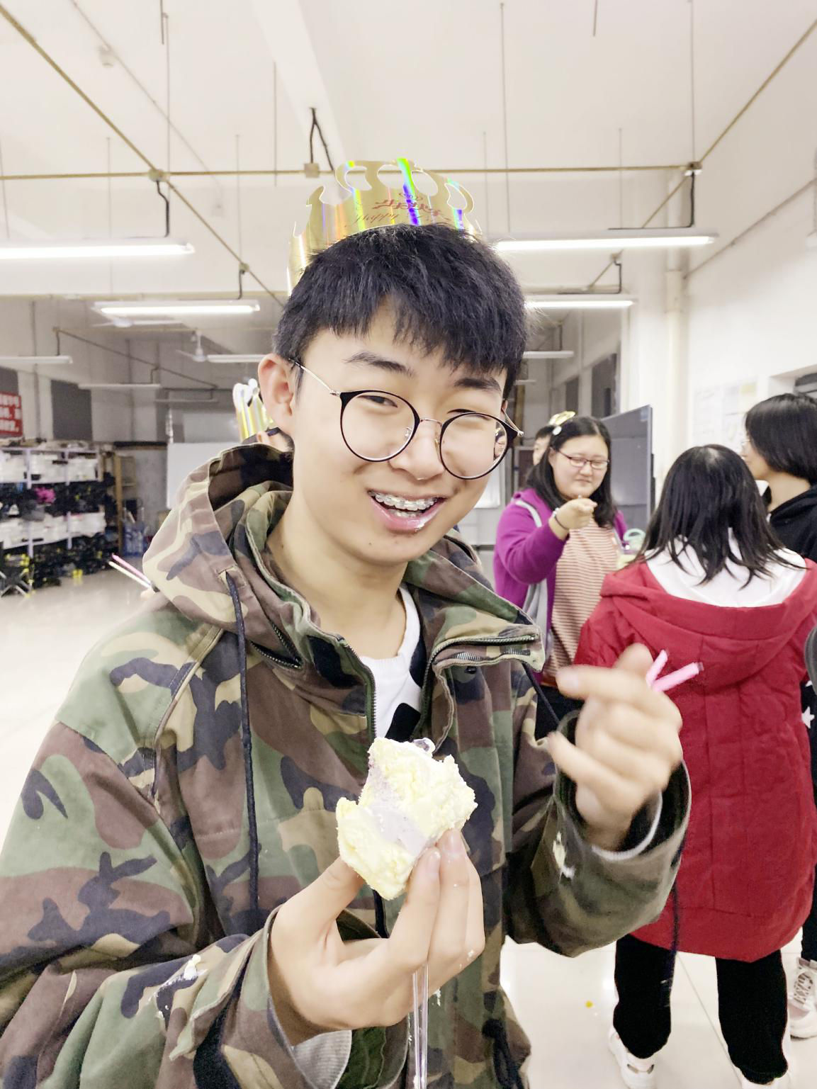 暖暖的集體生日會和頒獎儀式